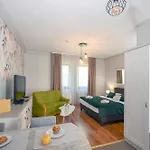 Bed & Breakfast Servita Udvarhaz 3*