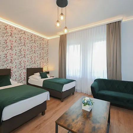 Bed & Breakfast Servita Udvarhaz