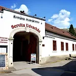 Servita Udvarhaz 埃格尔