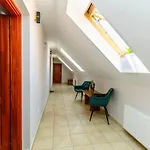 Servita Udvarhaz 埃格尔