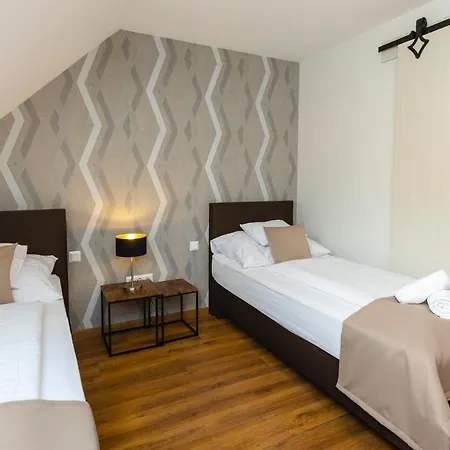 Servita Udvarház Eger