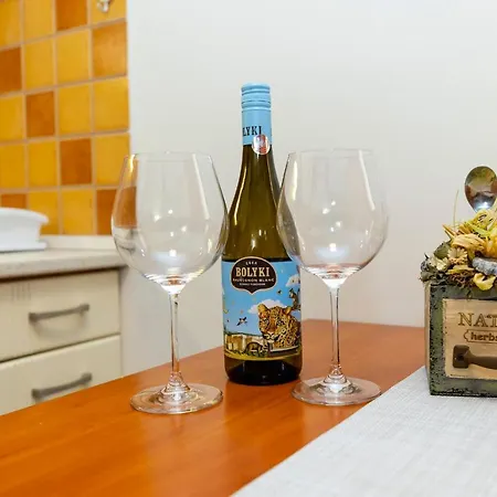 Servita Udvarház Alojamento de Acomodação e Pequeno-almoço Eger