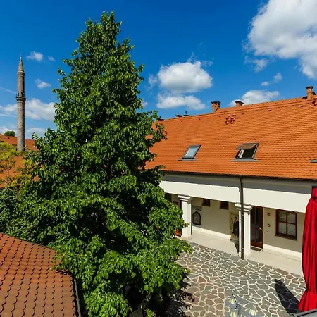 Servita Udvarhaz Frühstückspension