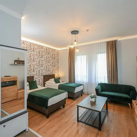 Frühstückspension Servita Udvarhaz Erlau