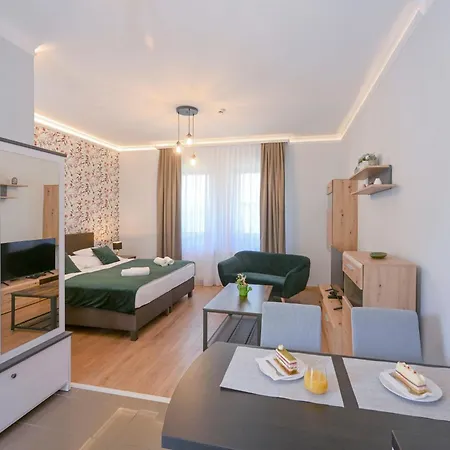 Servita Udvarhaz Frühstückspension