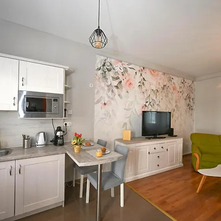 Frühstückspension Servita Udvarhaz Erlau