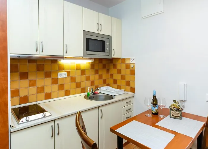 Bed & Breakfast Servita Udvarhaz Eger